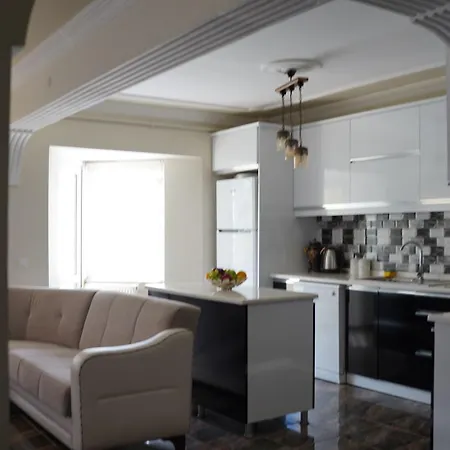 Apartment Large Spacious